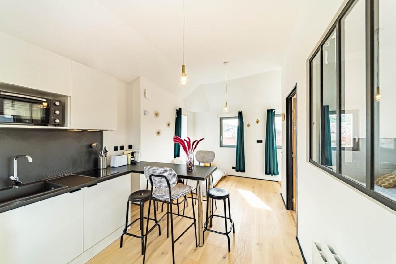 The Pizay Duplex Cozy 2 People - Metro Hotel De Ville リヨン エクステリア 写真