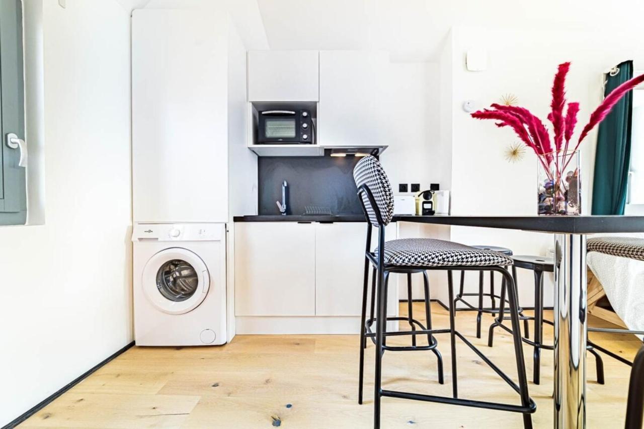 The Pizay Duplex Cozy 2 People - Metro Hotel De Ville リヨン エクステリア 写真